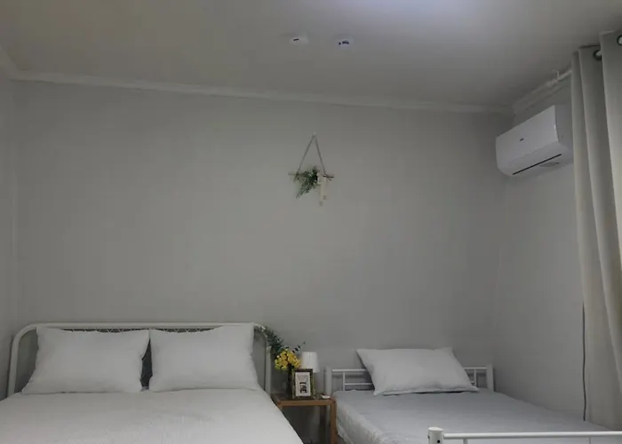 Bed and breakfast Shine Seúl