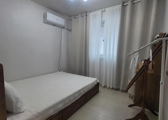 Shine 4* Seúl